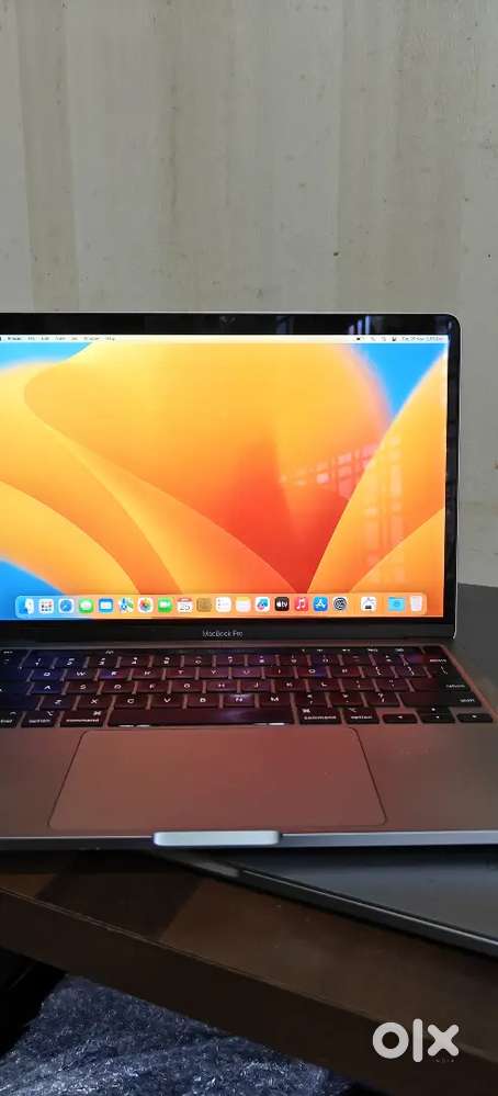 Apple Macbook Pro M1 16GB,256GB