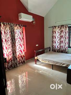 PG ACCOMODATION FOR LADIES IN VENPALAVATTAM