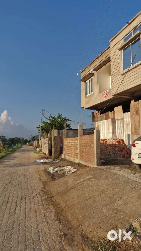 TOLET FOR GODOWN WAREHOUSE FACTORY