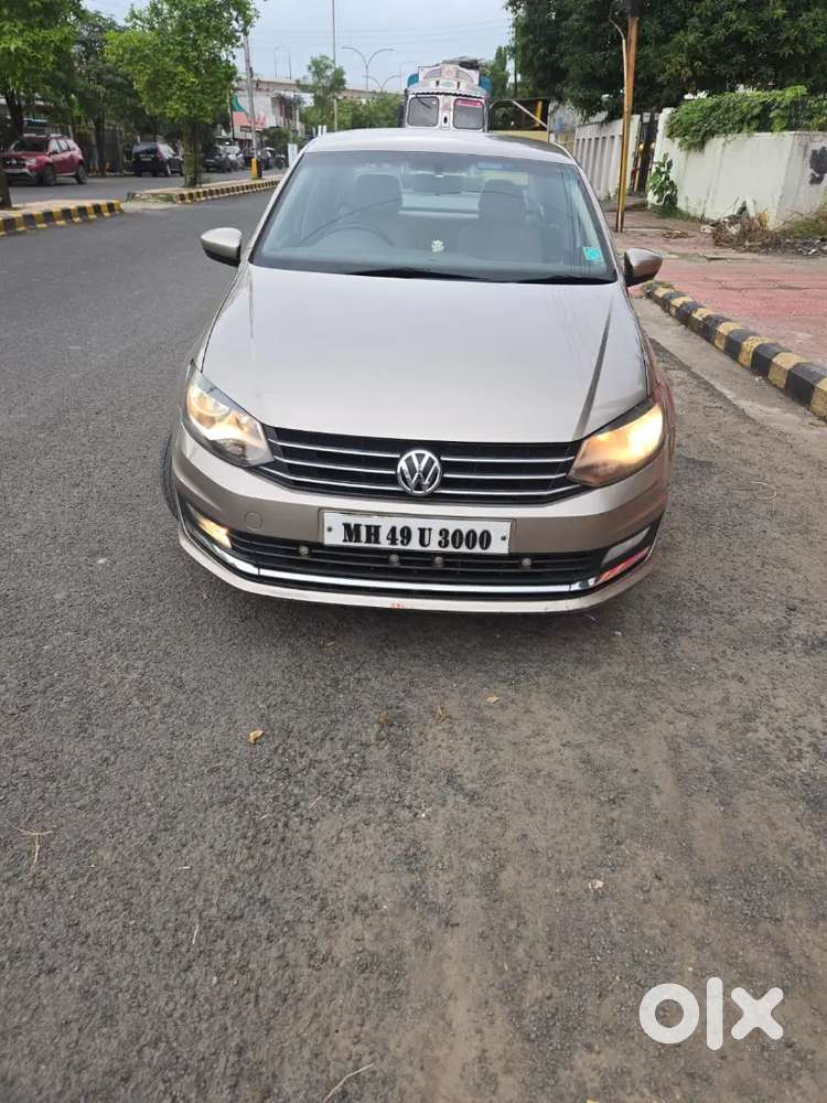 Vento diesel automatic 2015 2nd good condition company record
