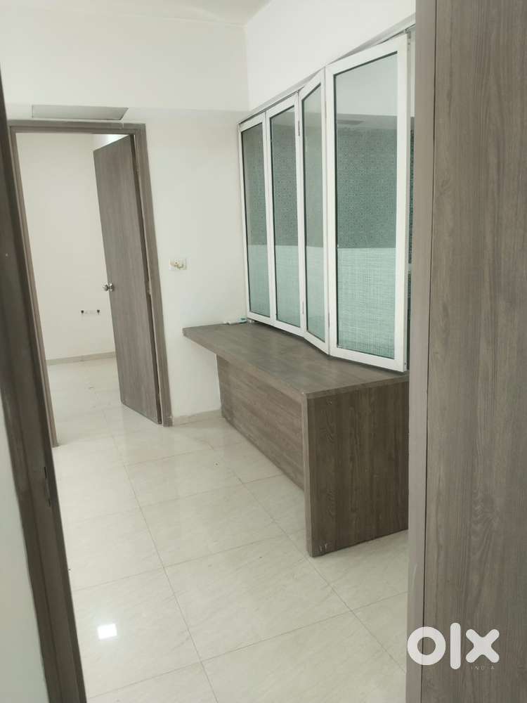 2 bhk lodha palava crown