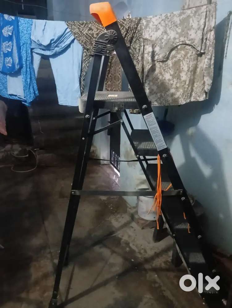 Heavy duty ladder