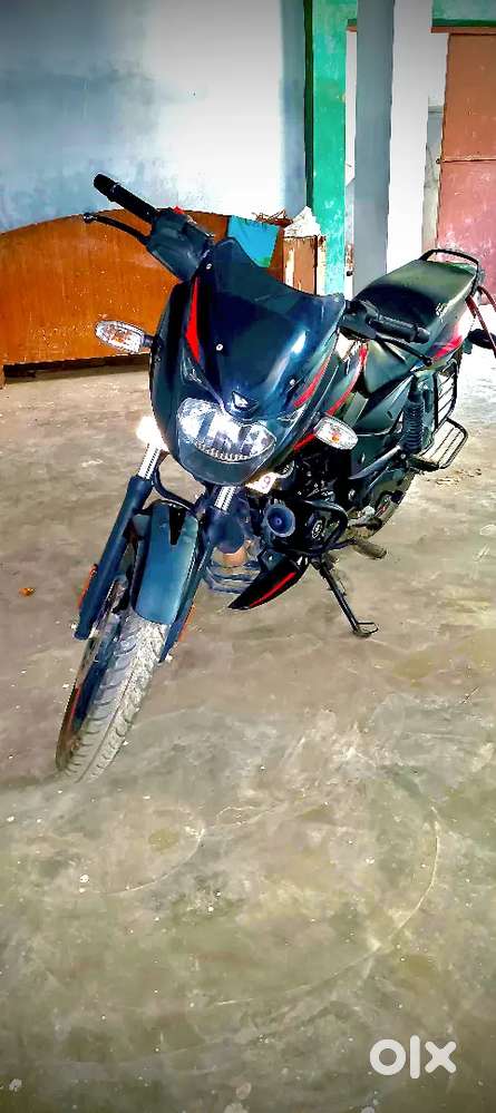 Bike full new hai paisa ka arjent hai sale kr rhe