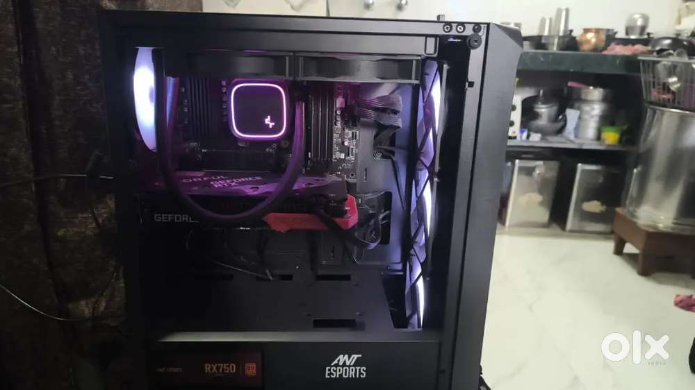 Gaming pc , petronics monitor , keyboard and mouse