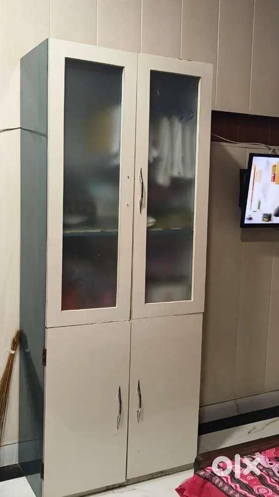 Almirah wooden fix price 2999