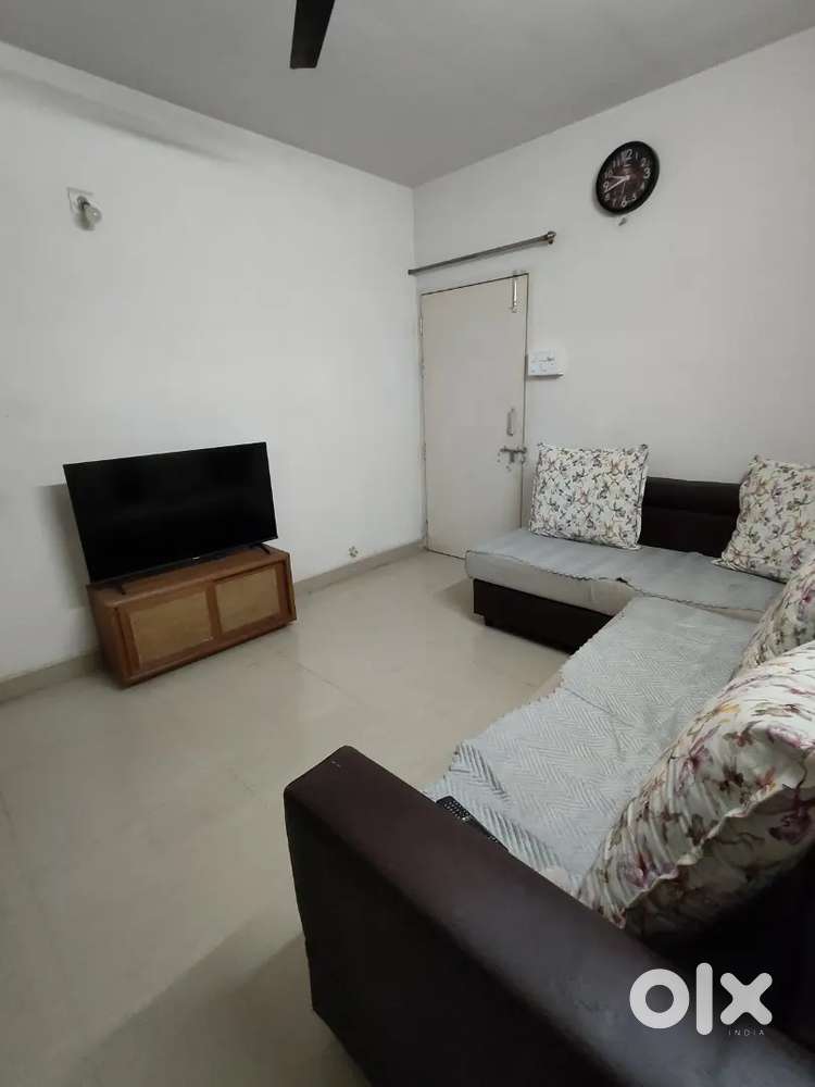 2bhk flat on rent
