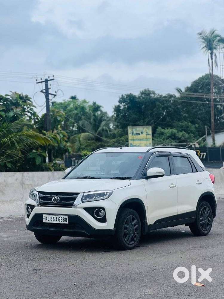 Toyota Urban Cruiser cruiser Mid, 2022, Petrol
