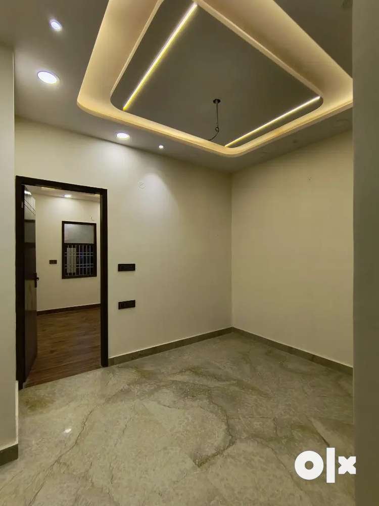 2BHK FLAT BRAN NEW CAR PARKING IN SHASTRI NAGAR Available Call Fast.