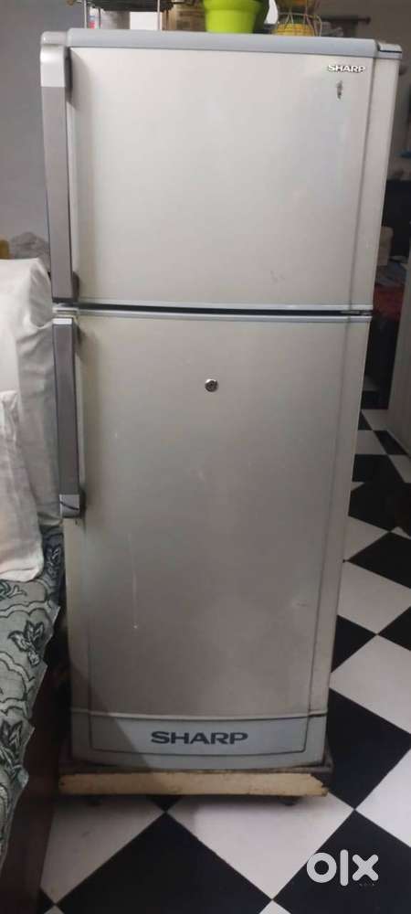 Sharp Double Door Fridge@4999/-