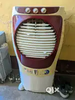 Bajaj air cooler good condition and new condition running