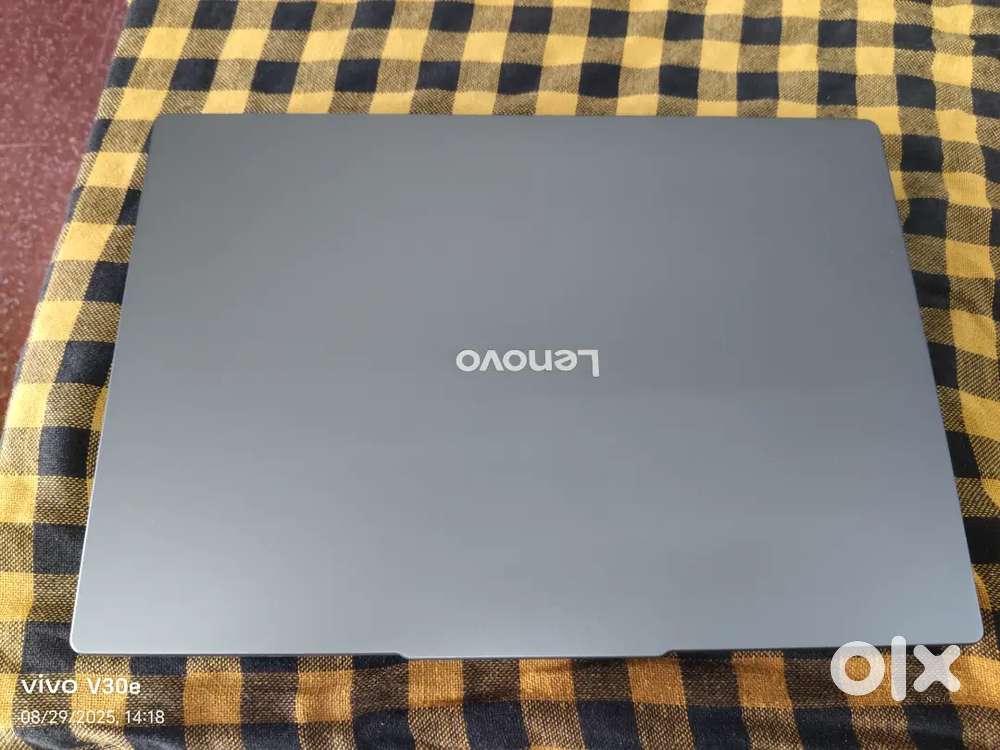 IdeaPad slim 3 15IRH10