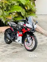 Bajaj Pulsar RS 200 top condition