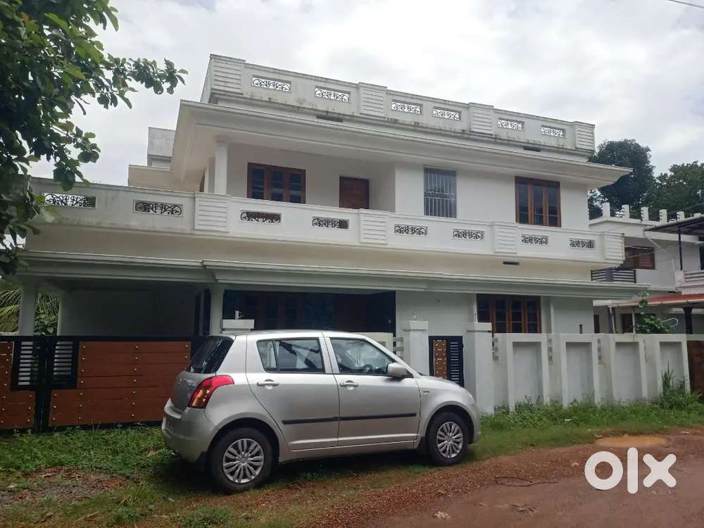 5 Cent 1700 Sqft 4 Bhk House Kottekkad Thrissur