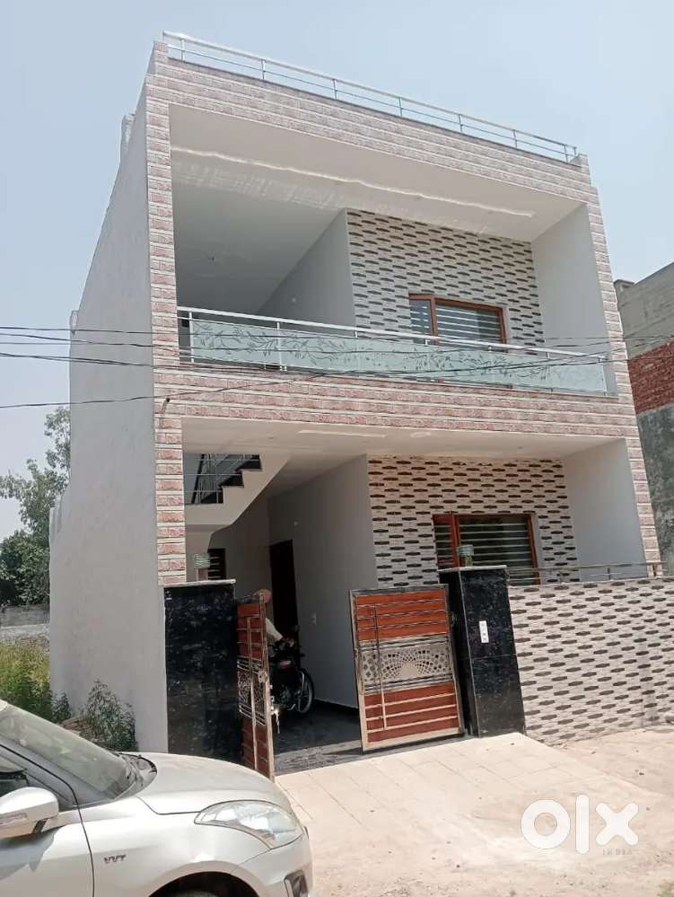 House Sale near sabujnagar