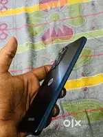 Moto edge 30
