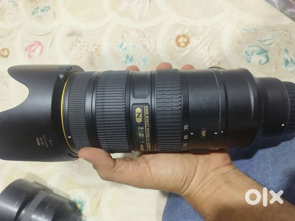 D780 camera with 85 mm lense 1.8 & 70-200 lense 1 battery 1 charger