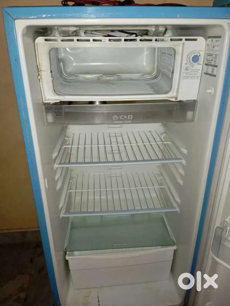 I brought new fridge that reason selling