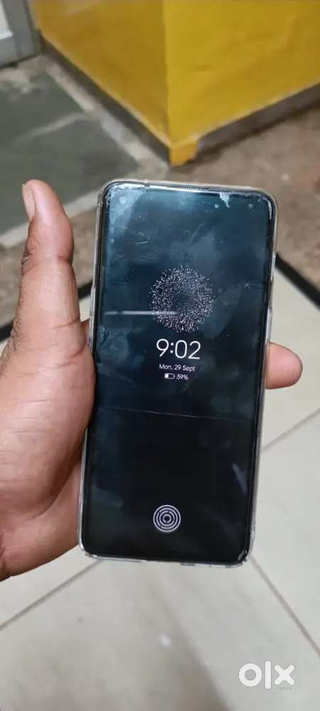 One plus nord 2  ramrom 8+8. 128