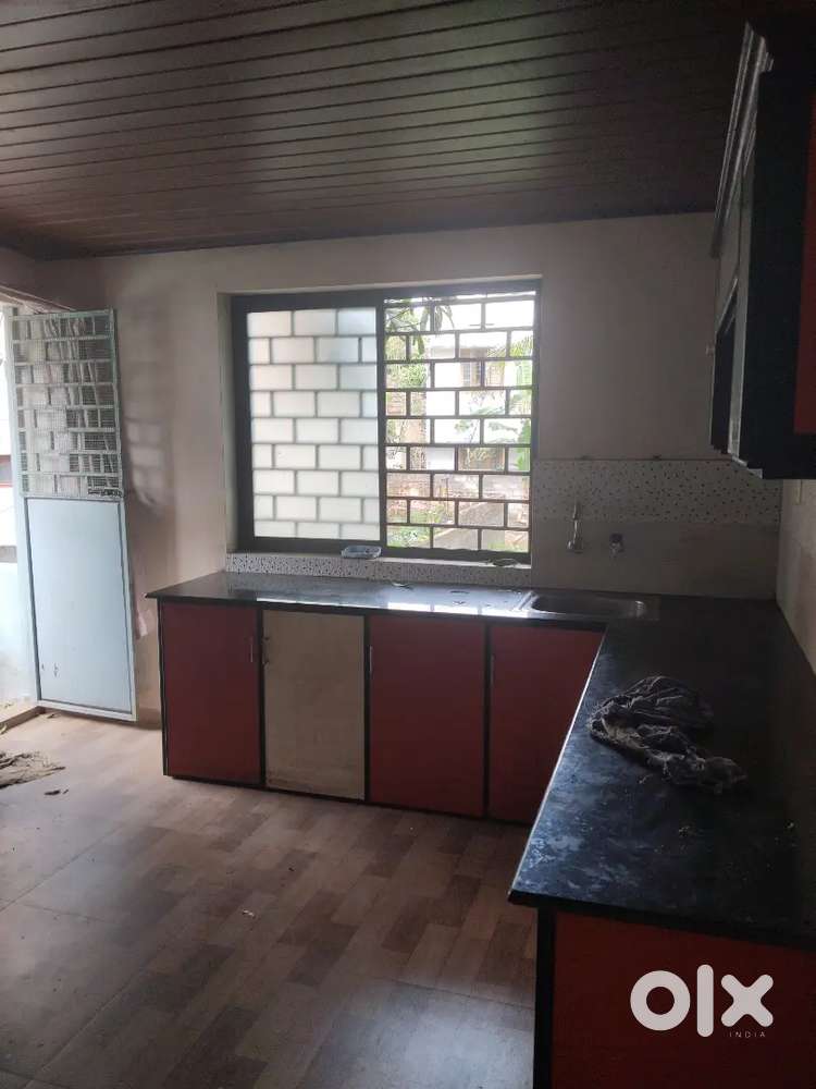 First floor rent churampala valikada road