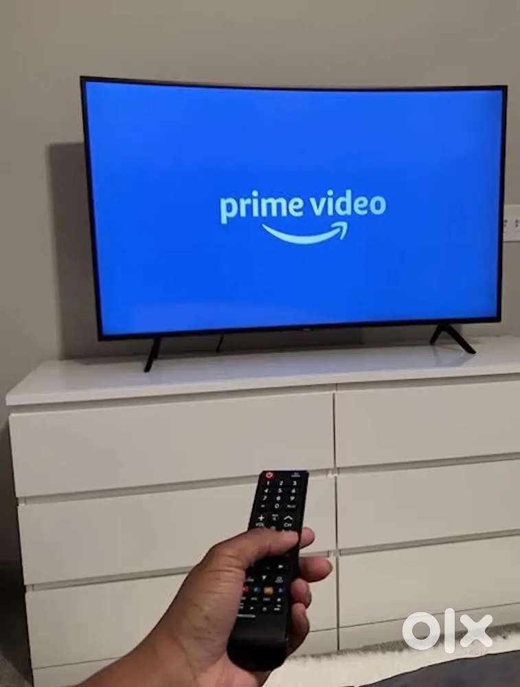 43 INCHES SMART LED Tv 2 YEARS WARRNTY NEW BRAND