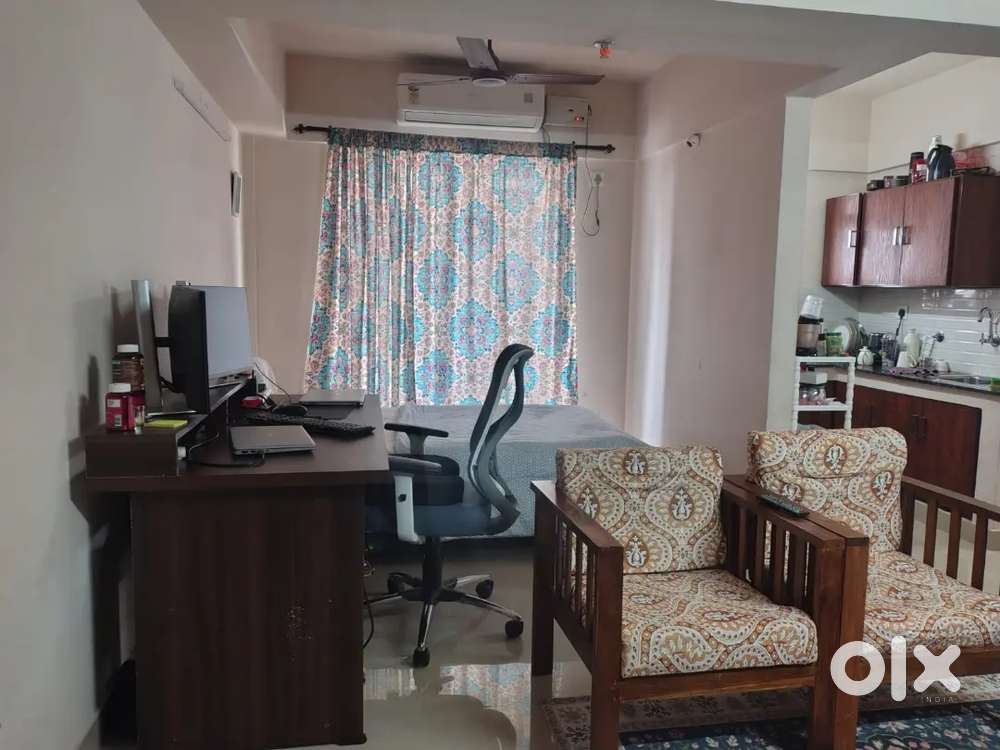 STUDIO FLAT/ROOMS FOR RENT