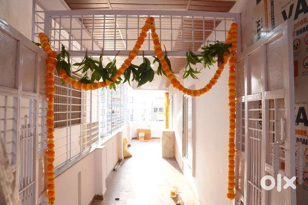 Bandlaguda jageer ready to move apartment urgent sale