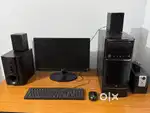 Assembled computer set and table