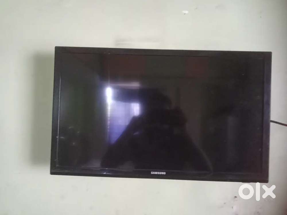 A very good condition LED TV remote playback