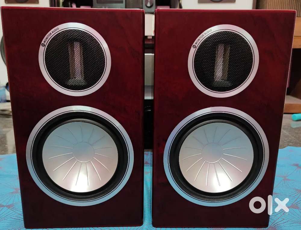 Monitor Audio Gold Bookshelf Speakers