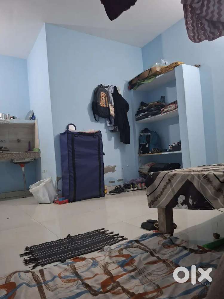 Room available for rent @ Nagla @2000