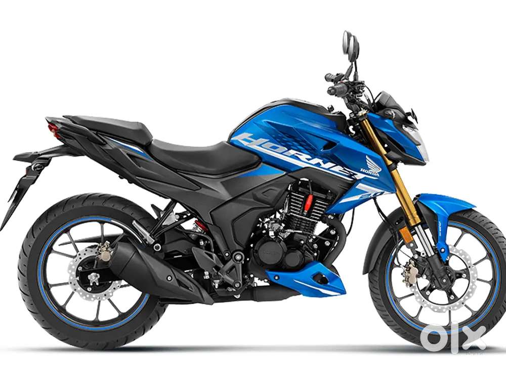 Only 3 month New bike running just 800 km no scratches