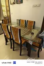 Dining table in best condition