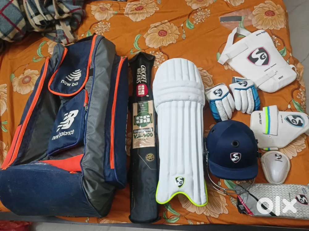 Cricket Kit Brand new condition only 1month use