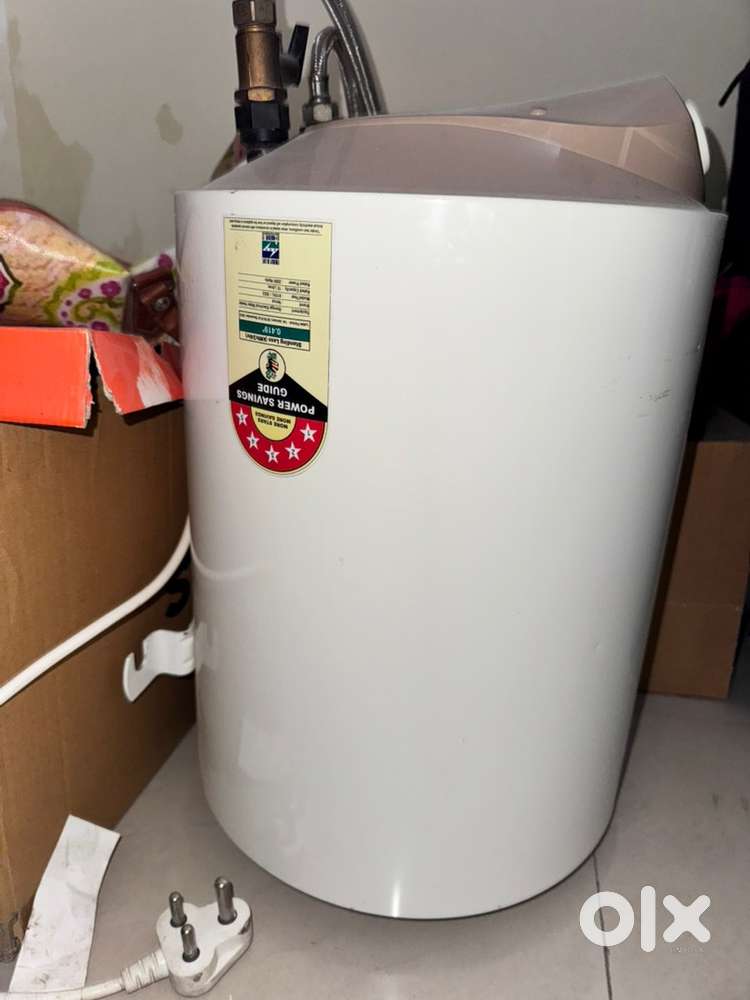 Geyser new condition 15 litre 5 star