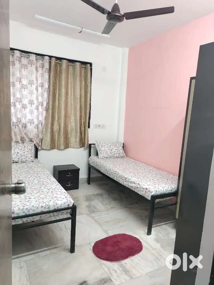 In BELAPUR Premium PG prime location fully furnished zero brokerage