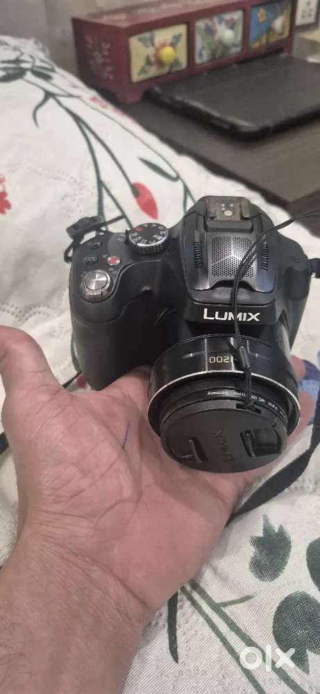 Panasonic lumix DMC-FZ70