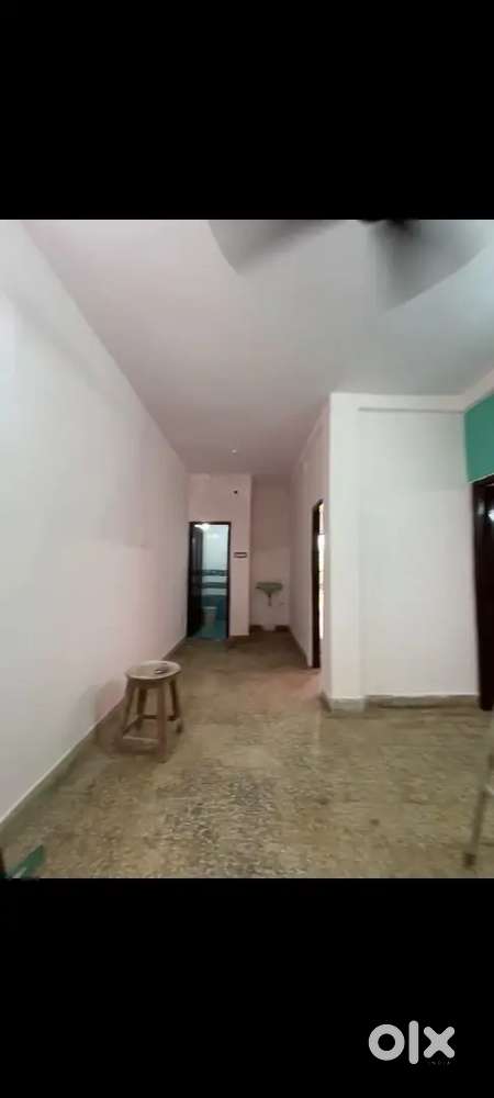 Flat for rent for students