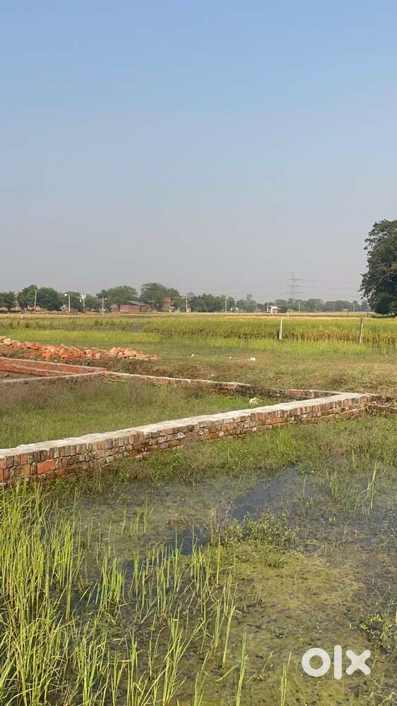 Sarnath se najdik ghazipur road sandaha ke pass plot bank lone ke sath