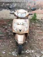 Tvs jupiter first owner modal 2019 self start 35 wale msg na karan ok