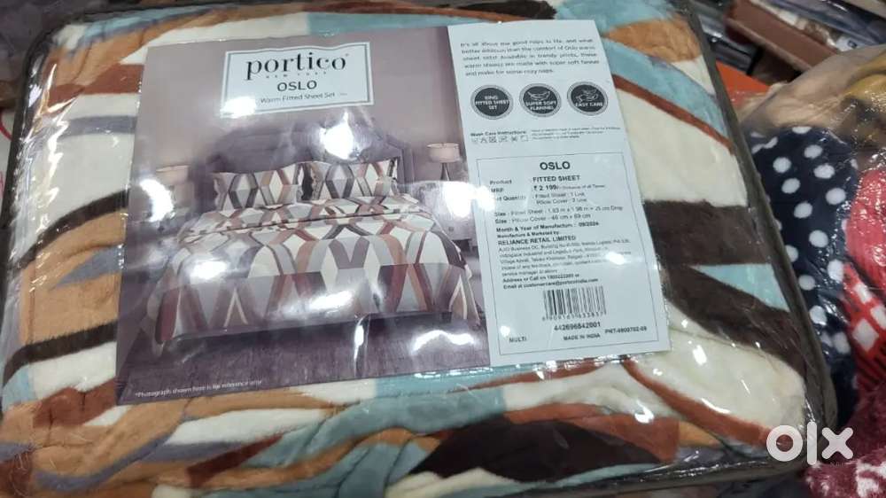 Sale Person for handloom store