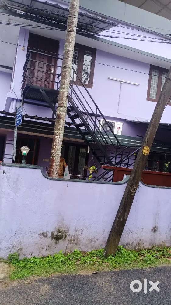 2bhk near Vanitha iti inside vgra