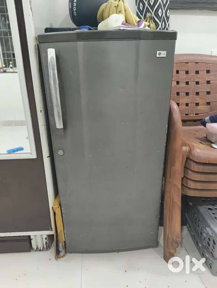 LG REFRIGERATOR