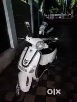 Vespa scooter for sale