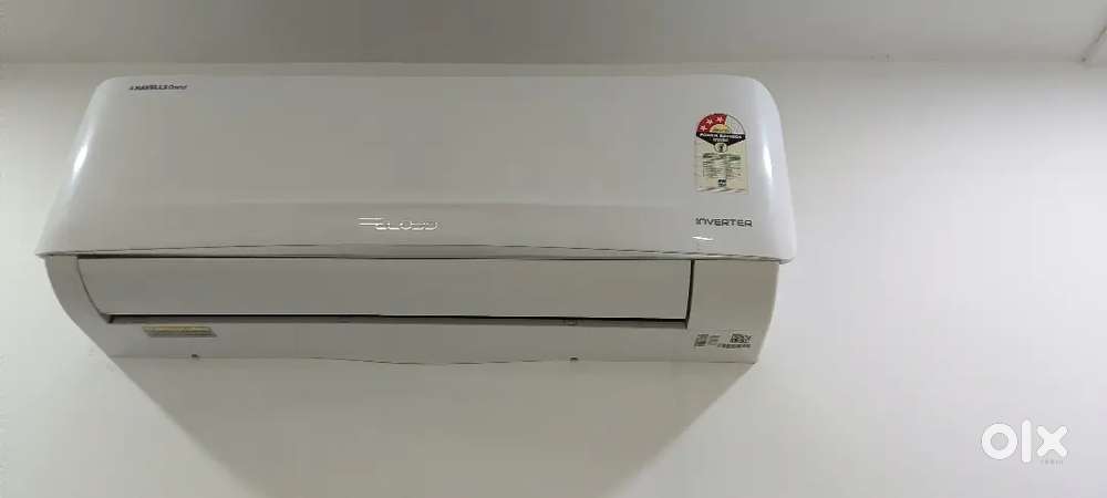 Lloyd 1.5 Ton AC – Good Condition (Unit 1)