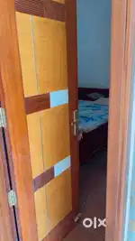 2 Modern rooms available for rent