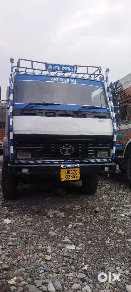 Tata 1212 good condition