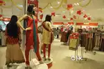 Textiles ലേക്ക് sales Staffs നേ ആവശ്യമുണ്ട്
( ladies)