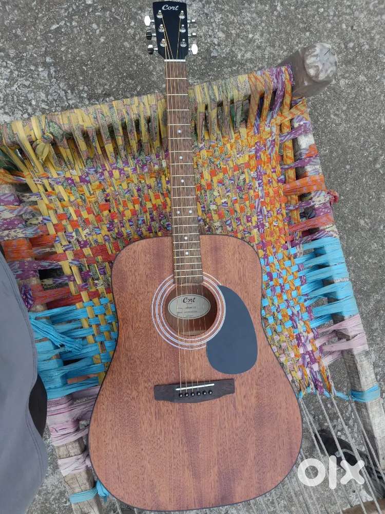 Cort AD 300m Mahogany wood 2 month old