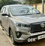 Toyota Innova Crysta 2.4 V 8 STR, 2022, Diesel