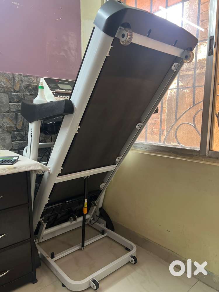 Gently Used Treadmill for Sale - Excellent Condition!
